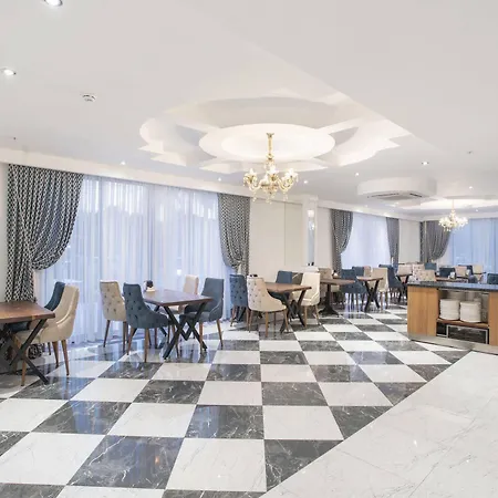 The Sansa Otel